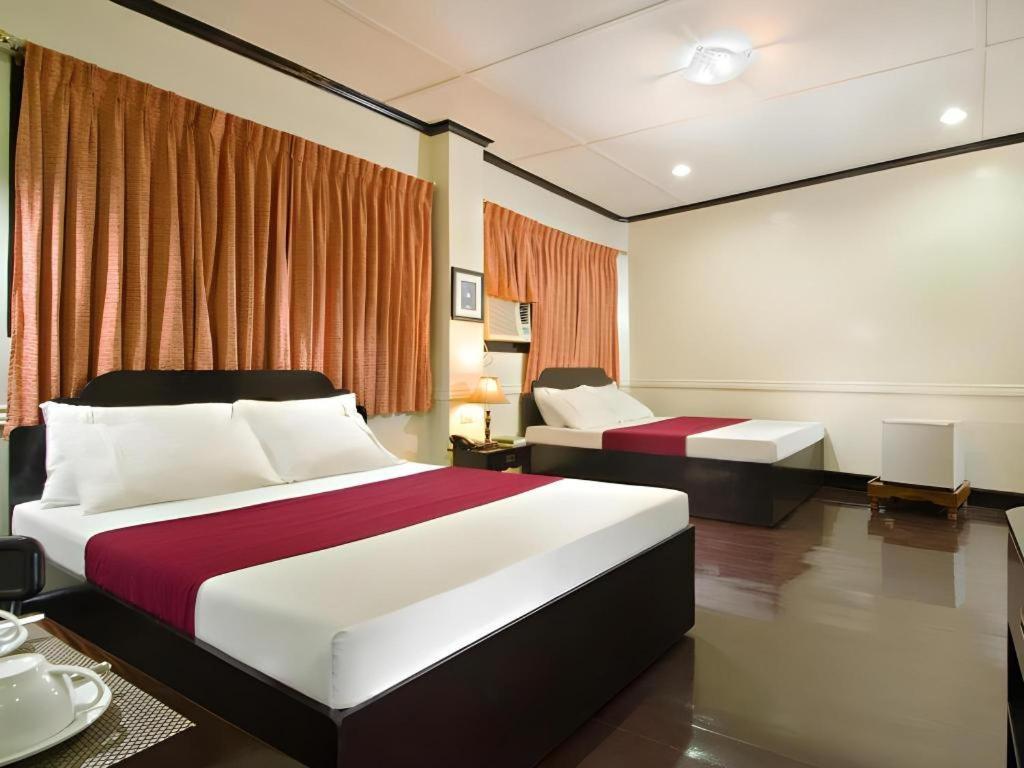 Vest Grand Suites Panglao Exterior foto