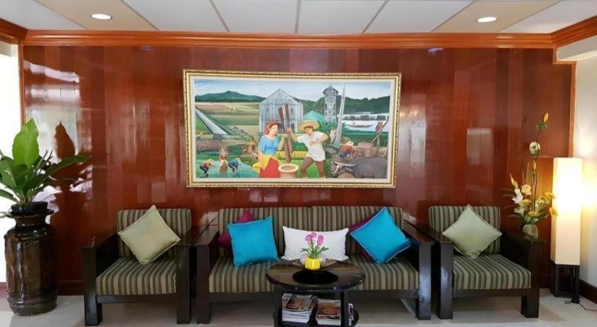 Vest Grand Suites Panglao Exterior foto