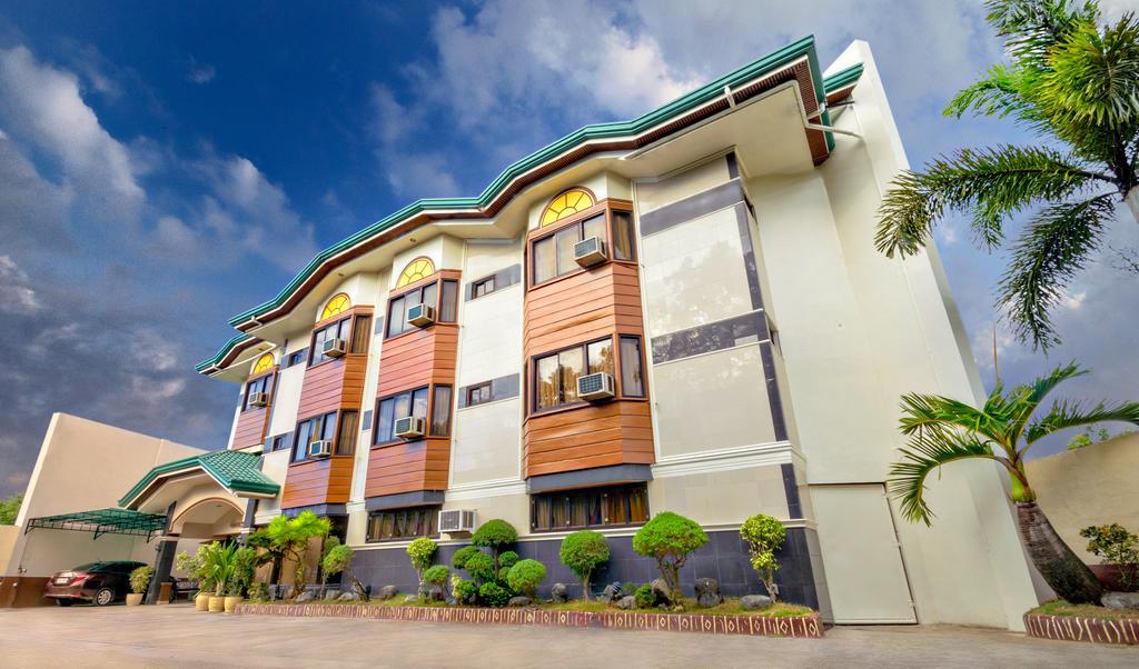 Vest Grand Suites Panglao Exterior foto