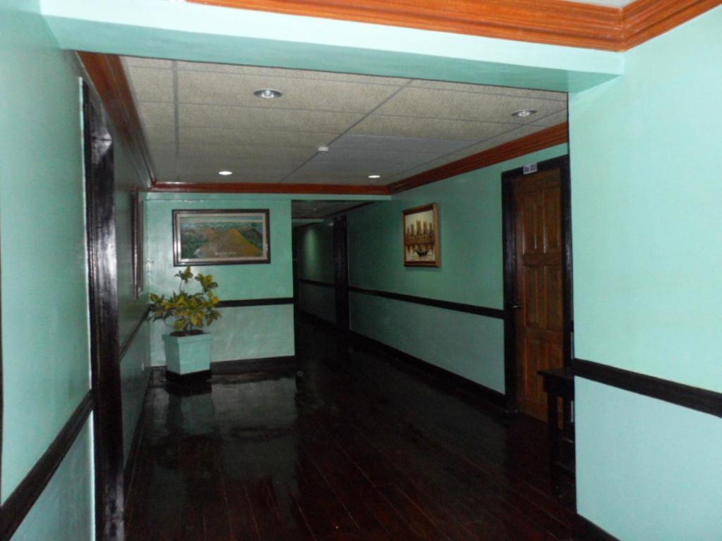 Vest Grand Suites Panglao Exterior foto